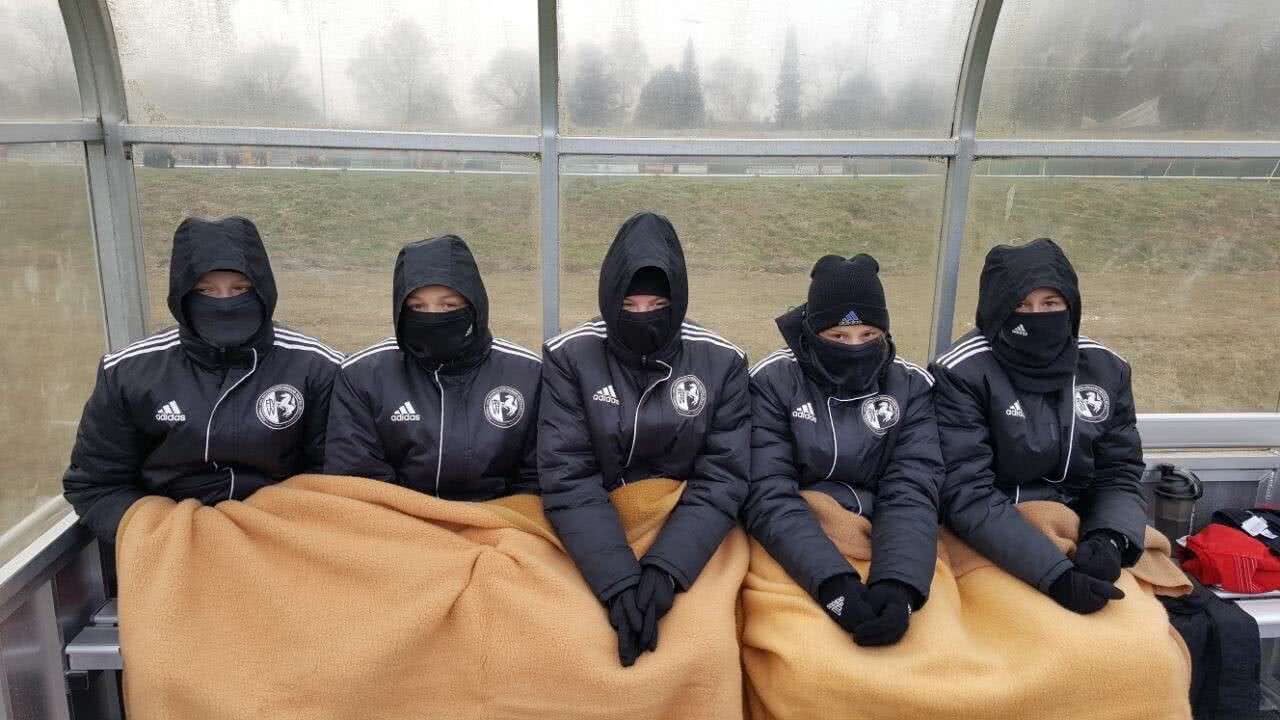 Bank Winter Service Kälte