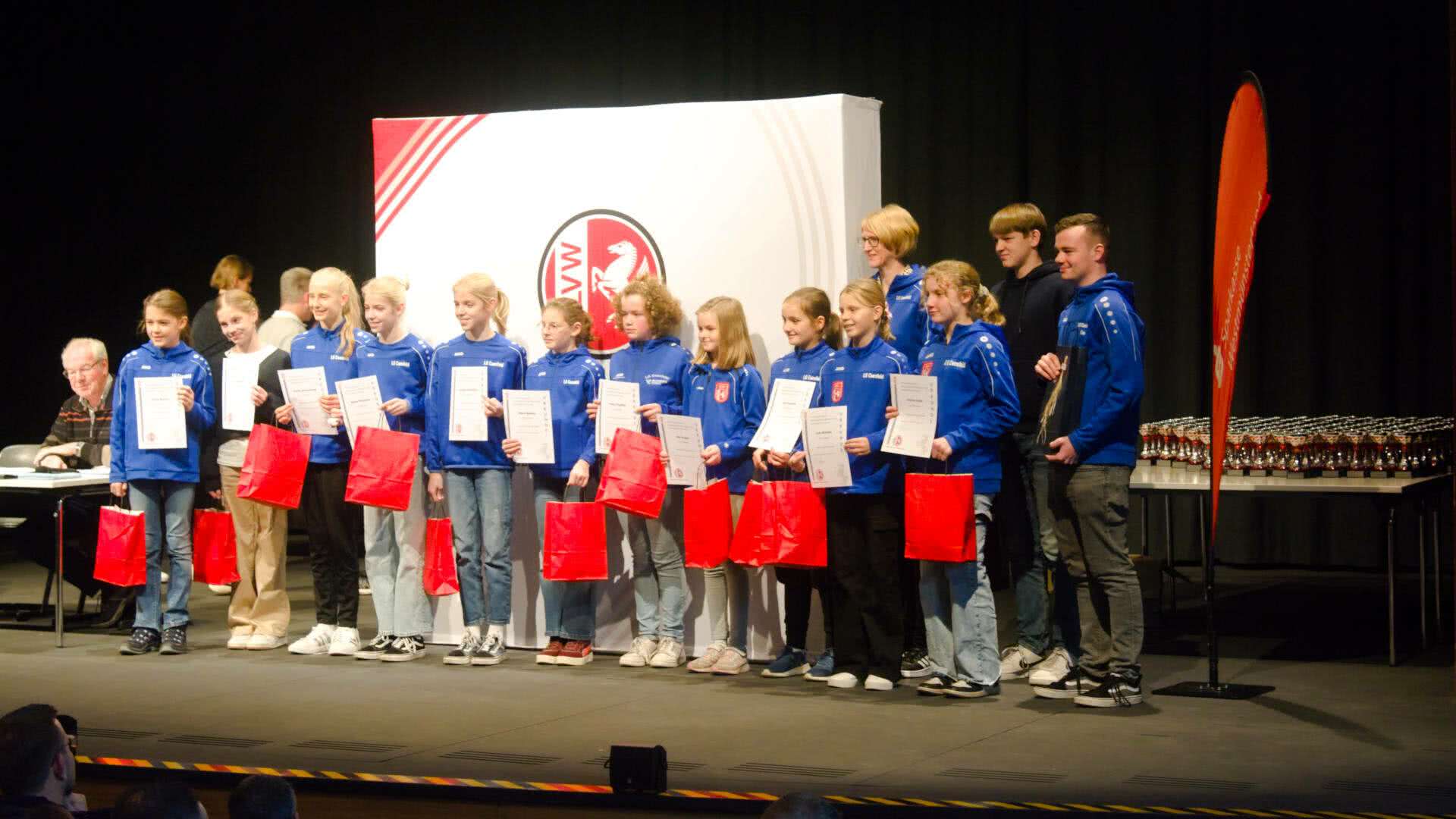 Die weibliche U12 der LG Coesfeld wurde Westfalenmeister im DJMM-Finale 2023