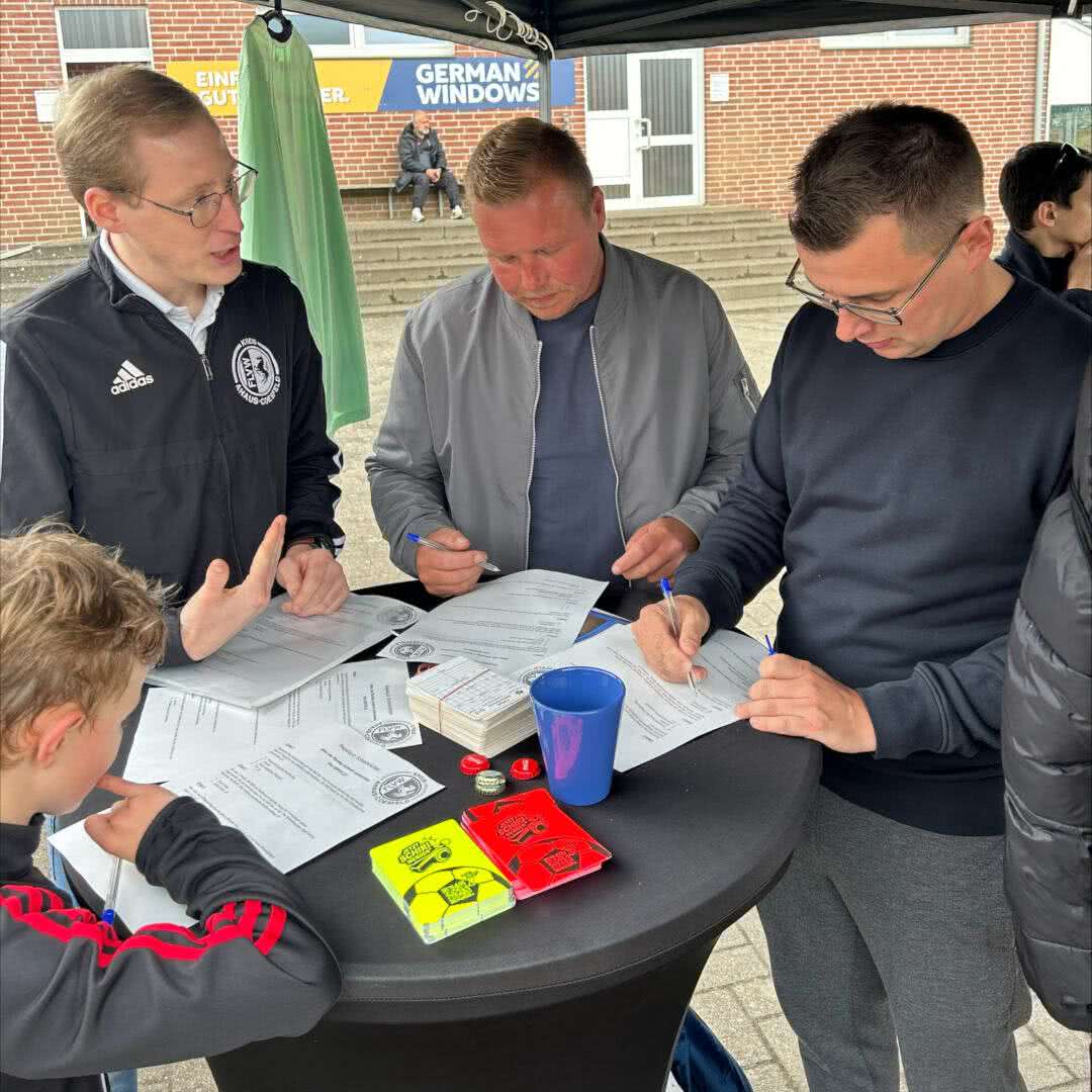 Gut besuchter Infopoint der Schiedsrichter
