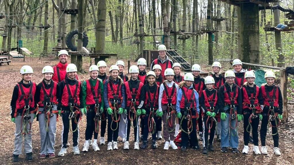 Teamevent im Kletterwald stärkt Zusammenhalt der U12- und U13-Kreisauswahl