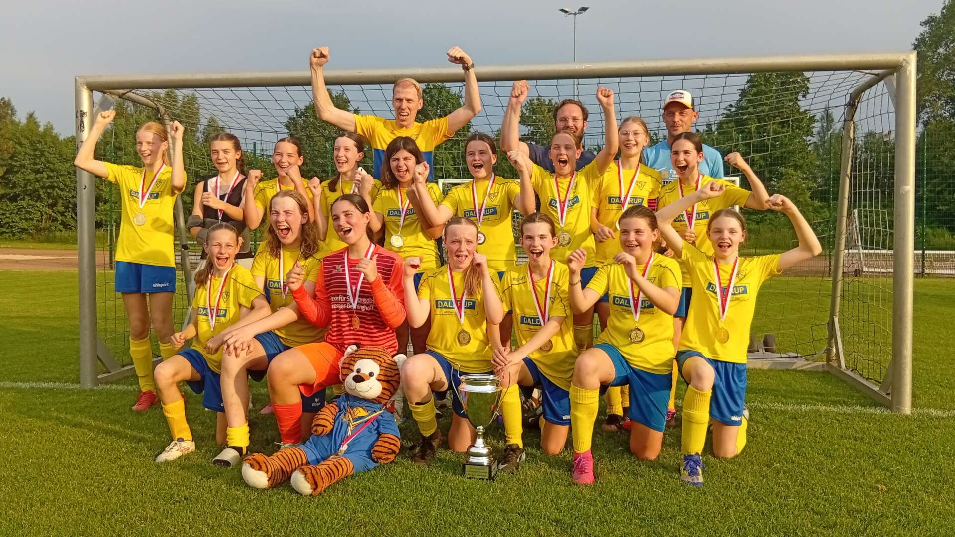 Pokalsieger D-Juniorinen TSG Dülmen