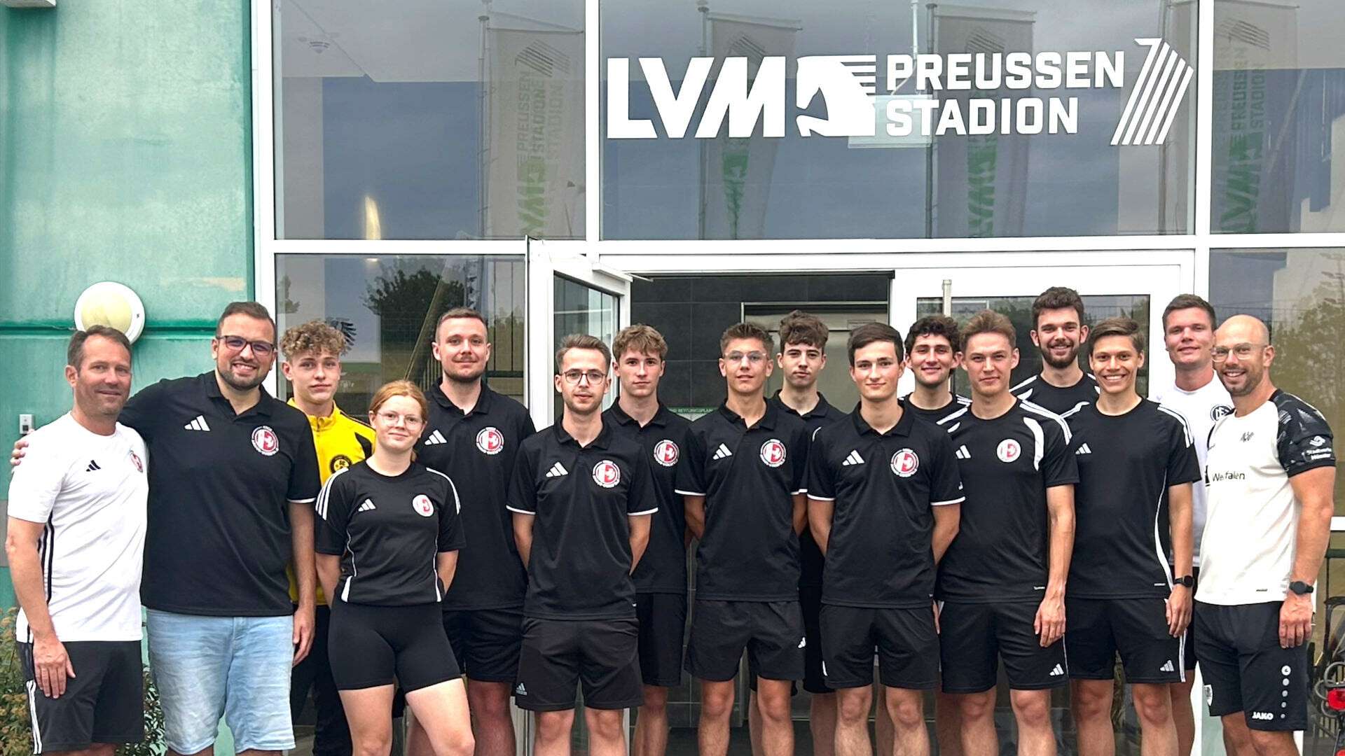 Gemeinsame Schiedsrichter-Saisonvorbereitung im LVM-Preußenstadion